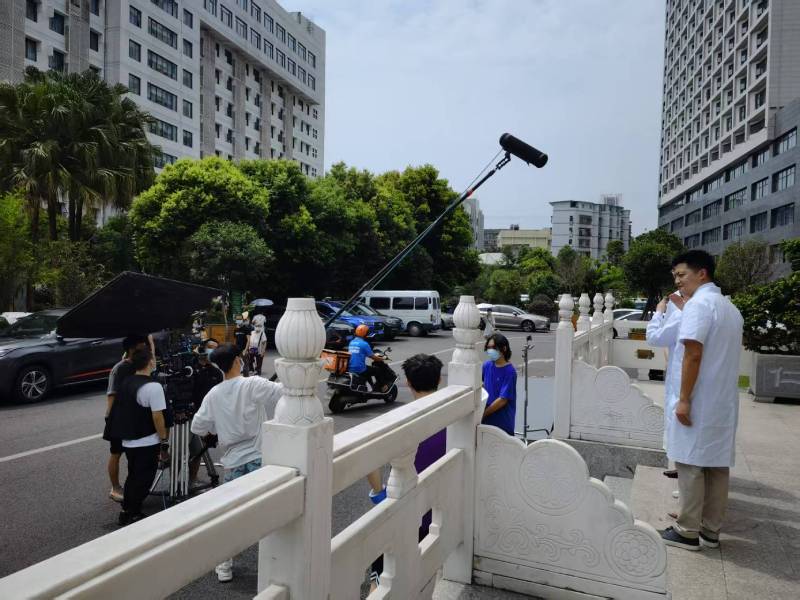 定南县广告片拍摄公司低成本实现高规格制作的诀窍